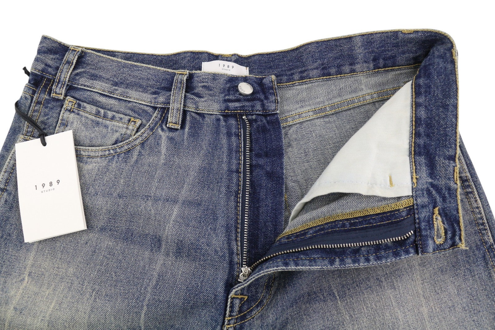 1989 STUDIO Men Jeans W32 Blue Faded Whiskers Wide Pleated Knees FW25 RRP486