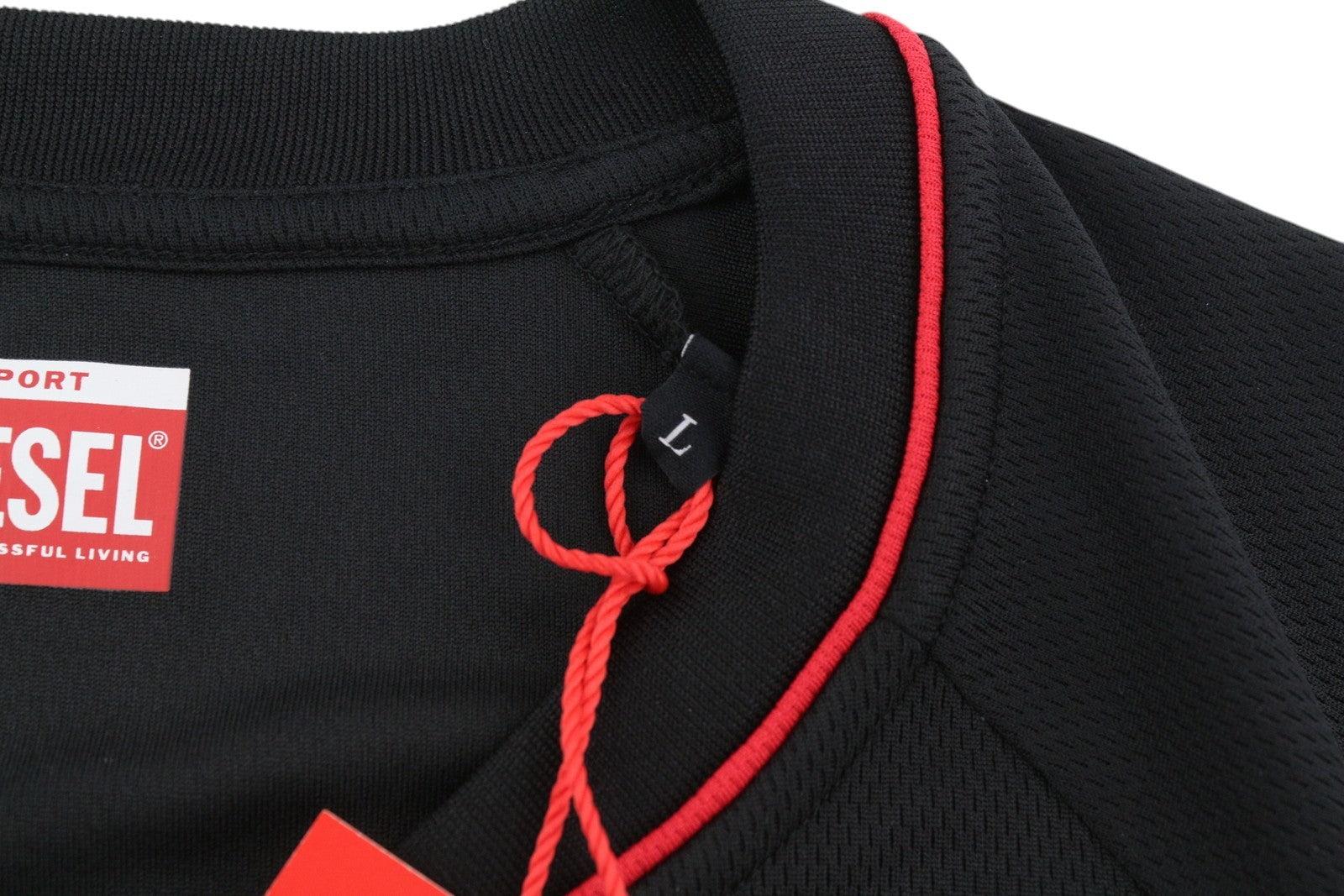 DIESEL Amtee-Crossoon-Wt15 L Men T-Shirt Black 55DSL Sport Jersey Short Sleeved