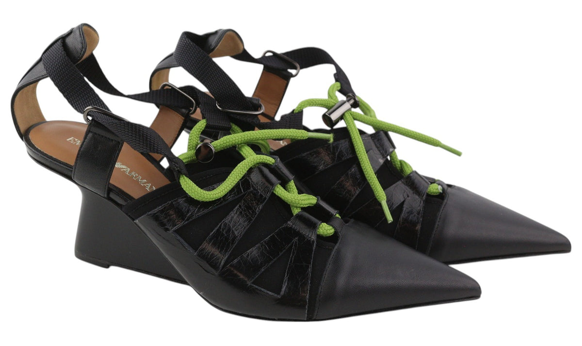 Schwarze Lederpumps