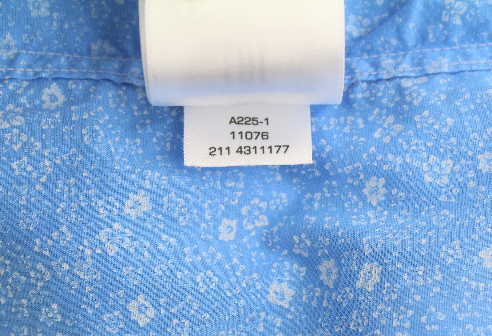 GANT Reg Freedom Flower Women Shirt EU38 Pacific Blue Button-Down Patch Pocket