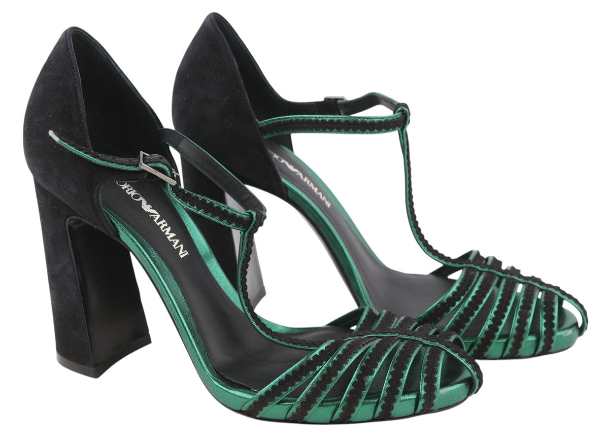 Schwarze Lederpumps