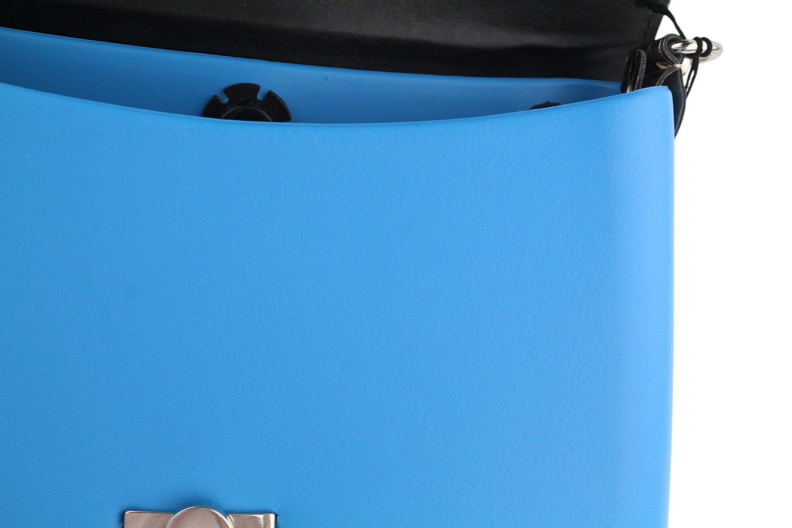 O BAG Glam Women Bag OS Blue Denim Insert Chain Clasp Crossbody