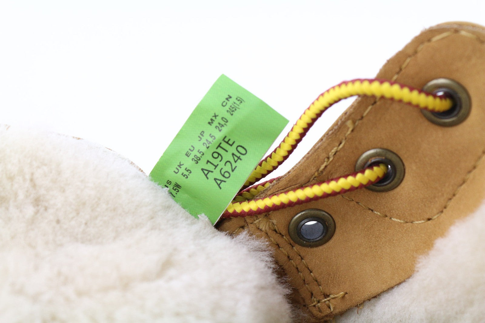 TIMBERLAND A19TE Women's EU38.5 K5.5 Brown Shearling Lined Leather Boots