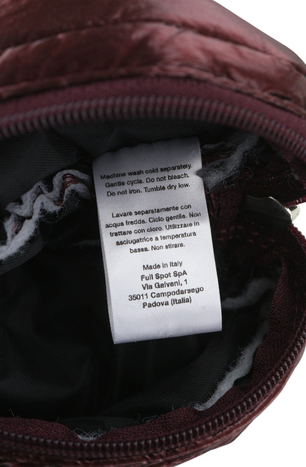 O BAG Extra Pocket Women Bag OS Burgundy Zip Closure Adjustable Crossbody Strap