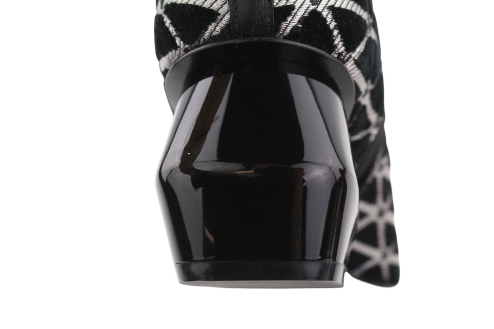 EMPORIO ARMANI X3M294 Women Boots EU37 Black Leather Logo Detail Heeled Ankle