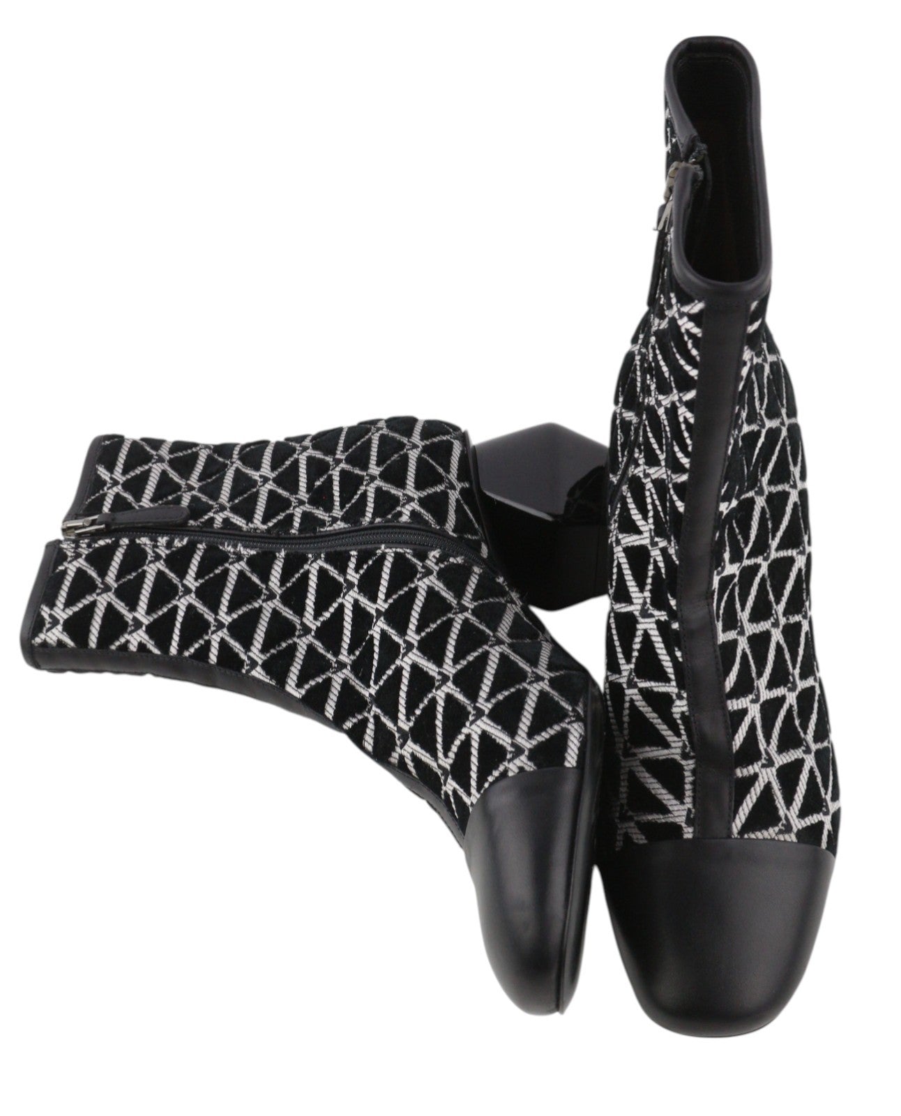 EMPORIO ARMANI X3M294 Women Boots EU37 Black Leather Logo Detail Heeled Ankle