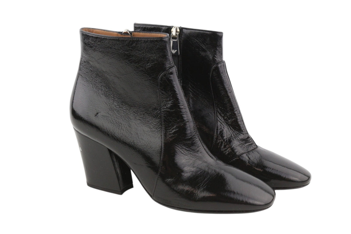 Schwarze Lederstiefel