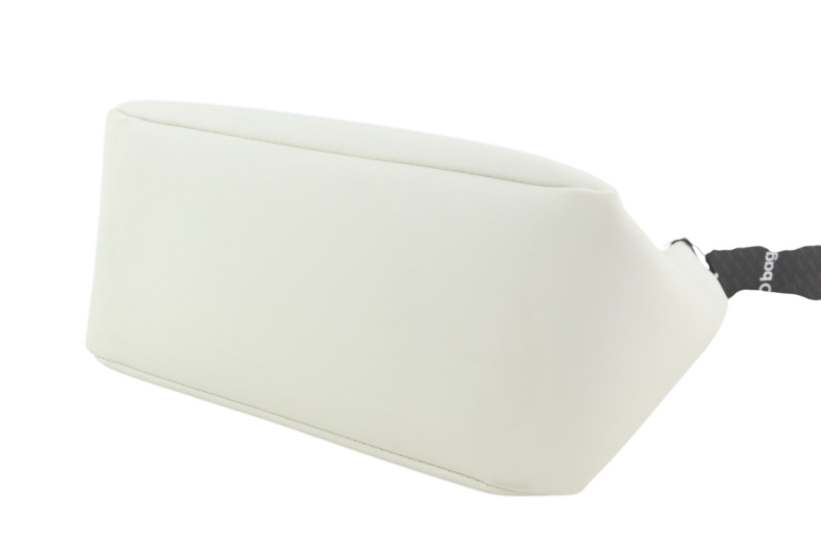 O BAG Ginevra Women Bag OS White Magnetic Close Lined Hobo Crossbody Logo