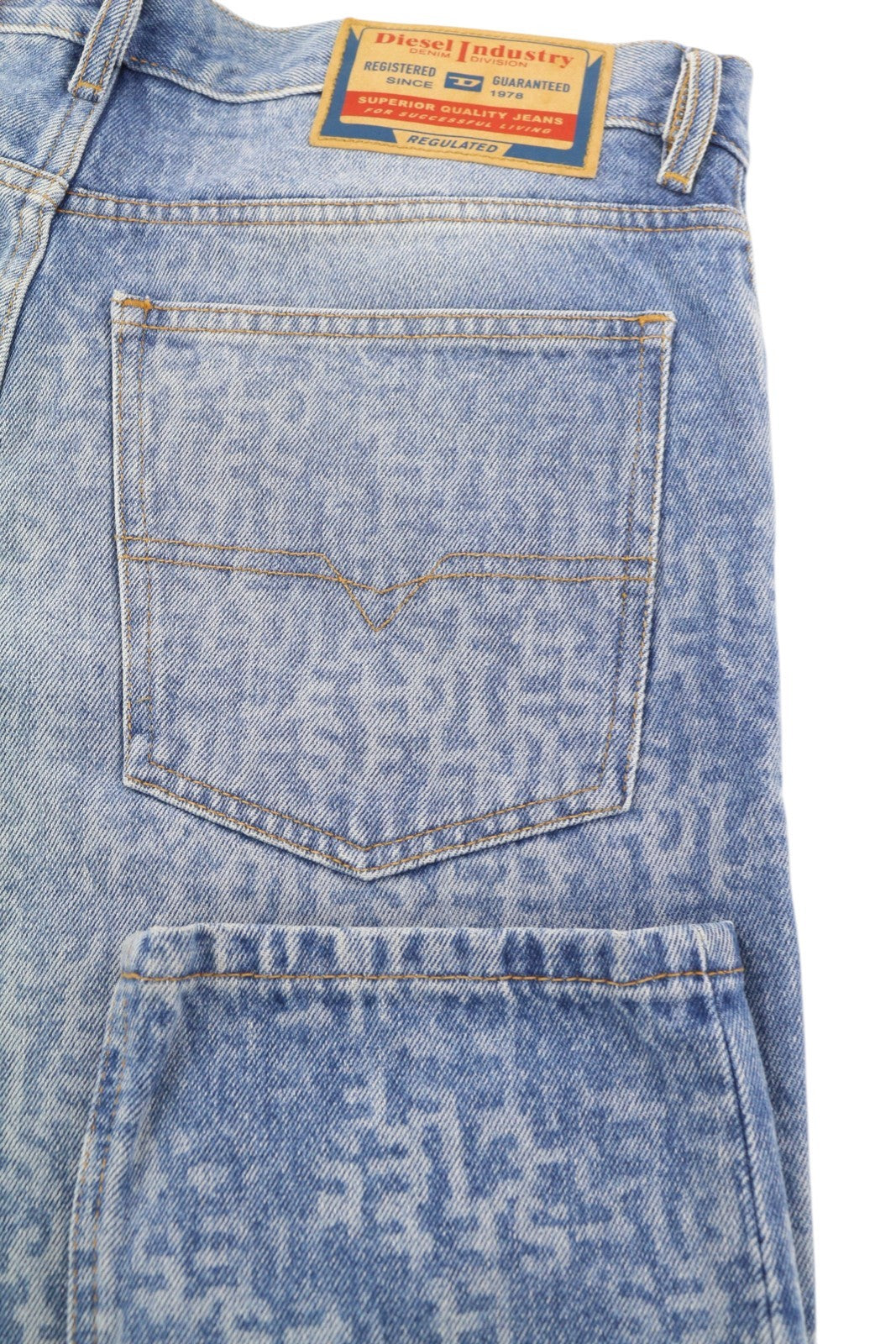 DIESEL 1995 007F5 Men Jeans W29/L32 Slim Fit Straight Logo Graphic RRP250