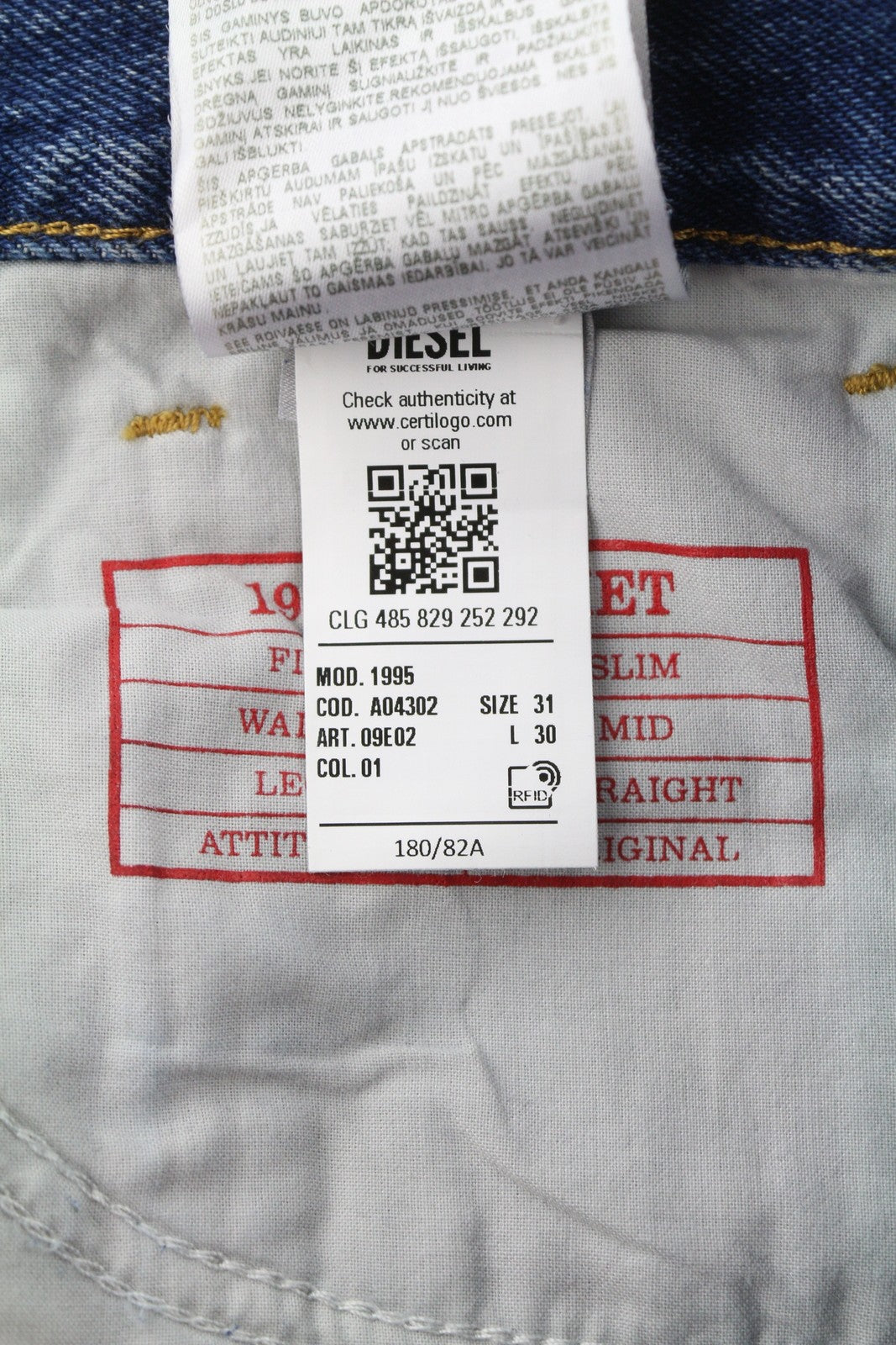 DIESEL 1995 09E02 Men Jeans W31/L30 Blue Ripped Distress Slim Straight RRP375