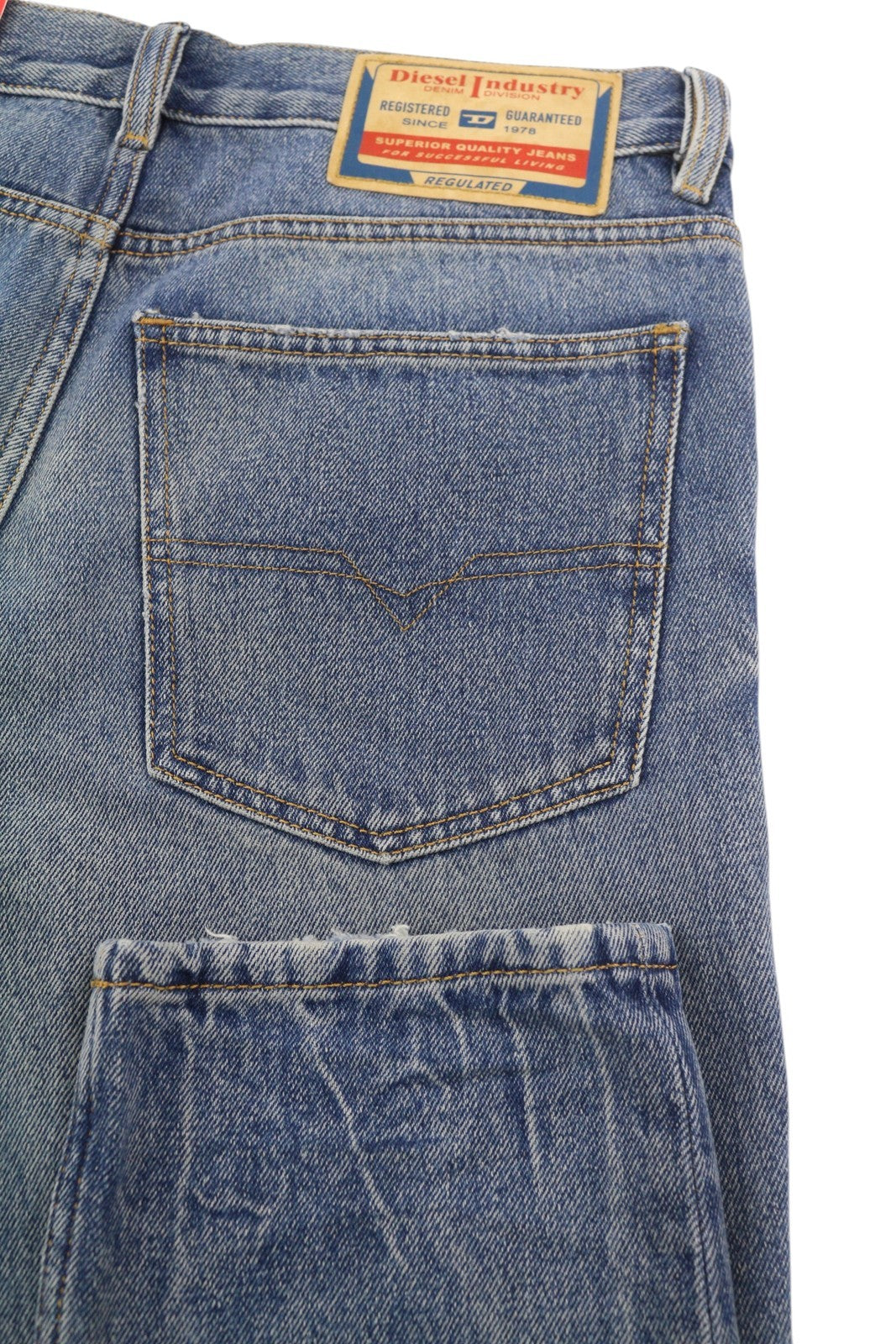 DIESEL 1995 09E02 Men Jeans W30/L30 Blue Distress Ripped Slim Straight RRP375