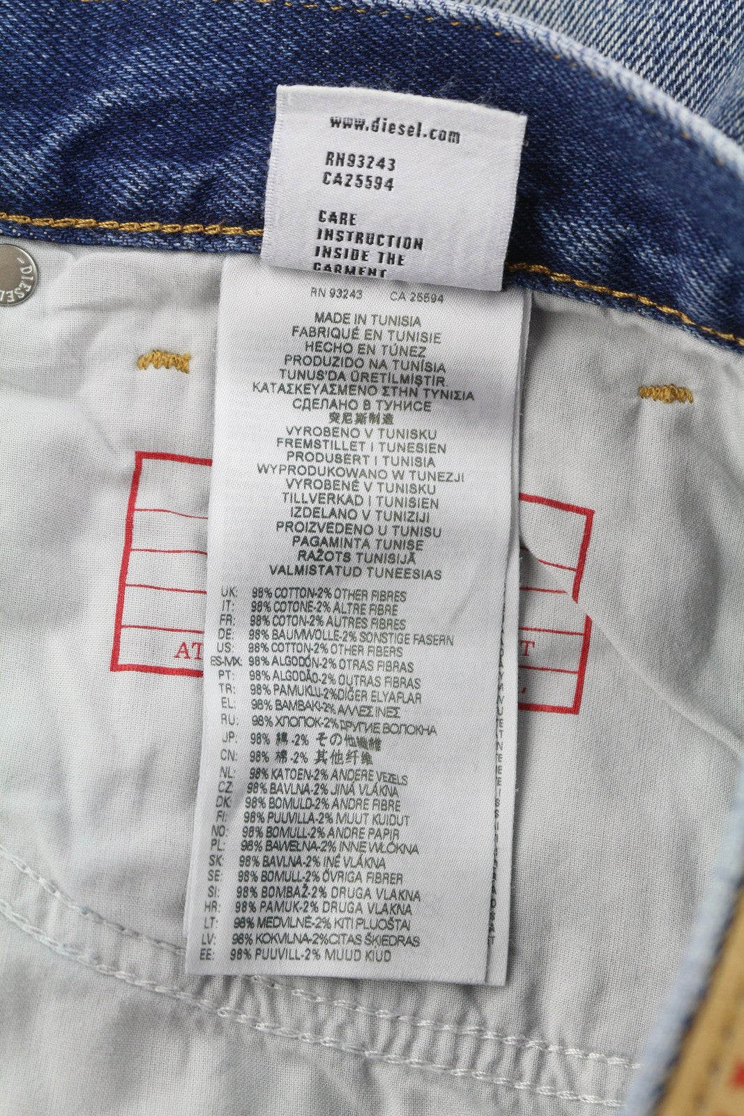 DIESEL 1995 09E02 Men Jeans W33/L30 Blue Distress Slim Straight Zip Fly RRP375