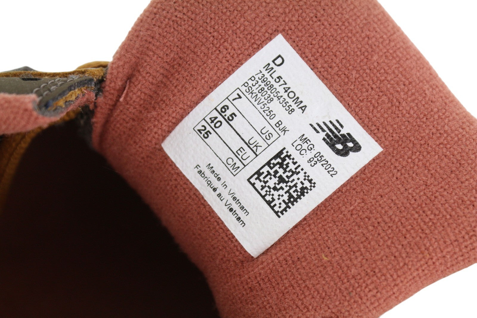 NEW BALANCE 574 Men Sneakers EU40 Brown Leather Low Top Lace Comfort Trainers