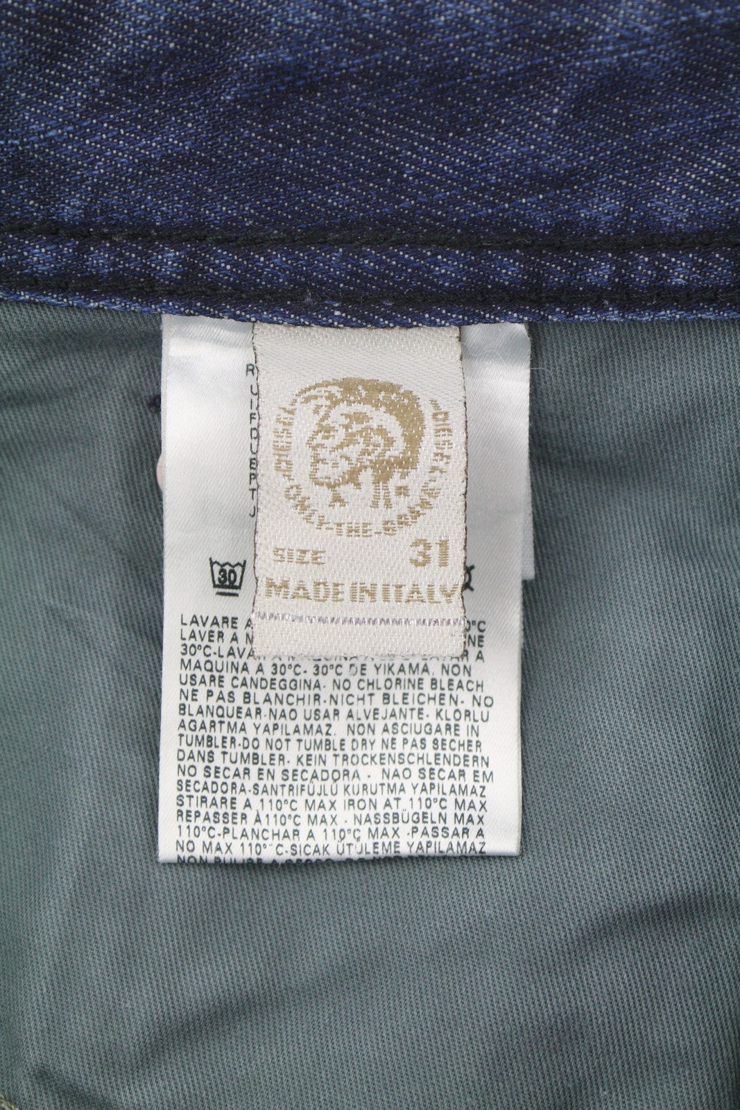 DIESEL Darron 0088Z Men Jeans W31/L34 Dark Blue Faded Straight Button Denim