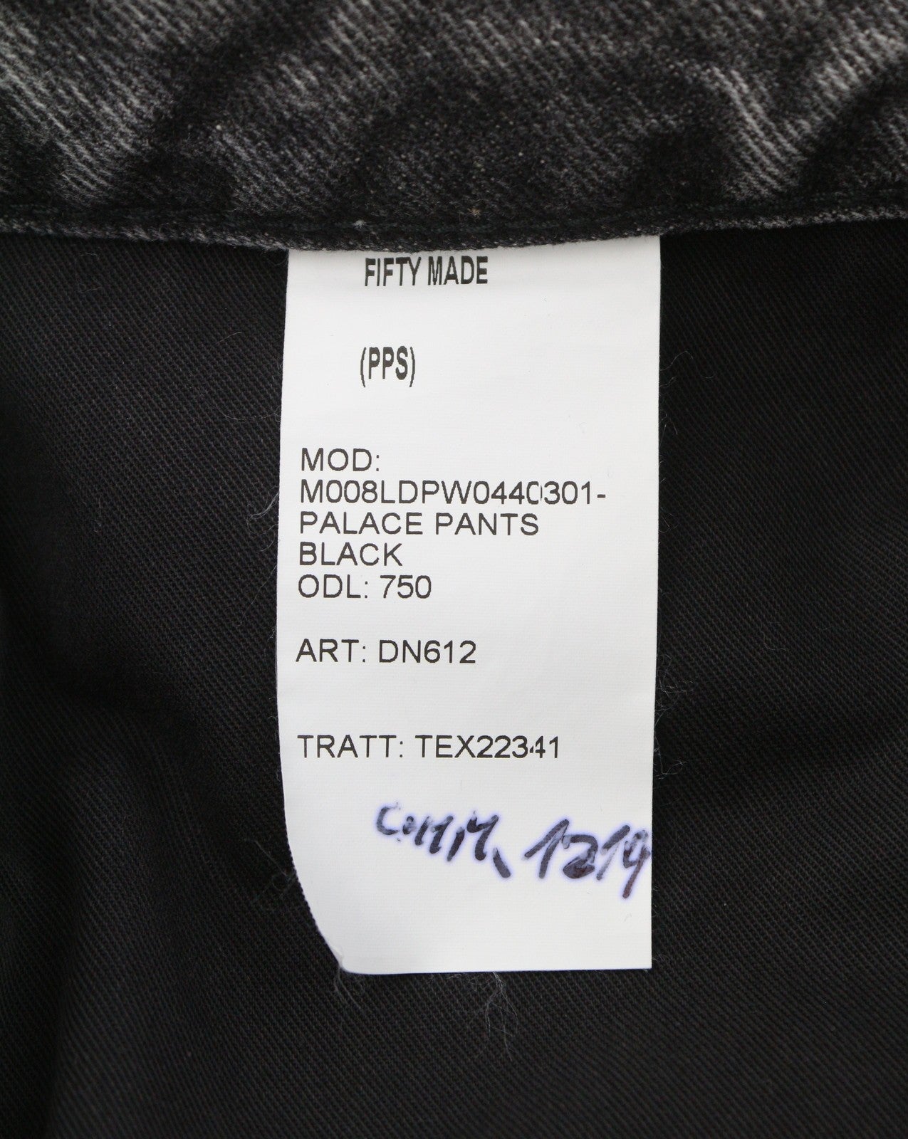 THE GIVING MOVEMENT Fifty Made Women Jeans W30 Grey Distress Limited Edition
