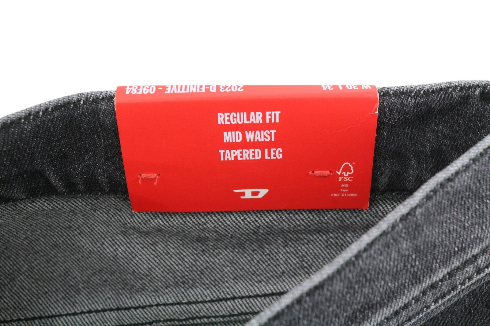 DIESEL 2023 D-Finitive 09F84 Men Jeans W30/L34 Grey Faded Regular Tapered Leg