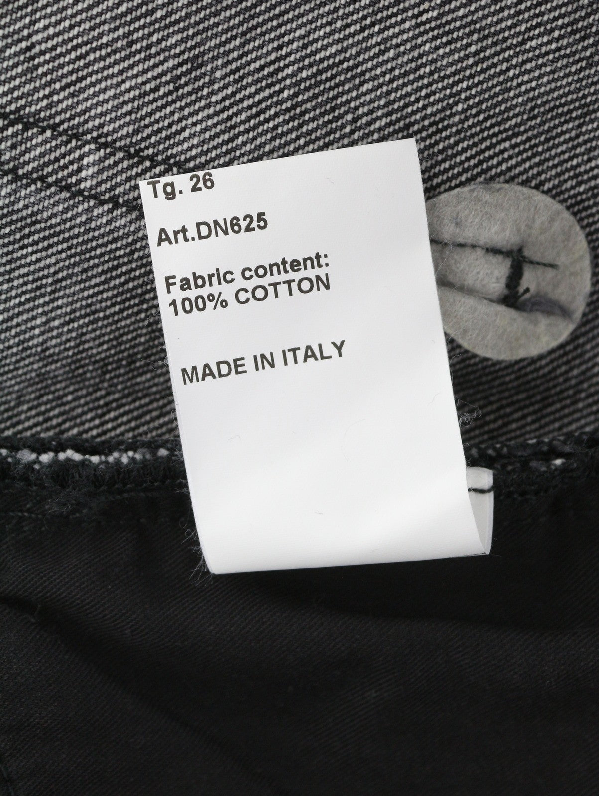 THE GIVING MOVEMENT Fifty Made Women Jeans W26 Grey Distressed Limited Edition