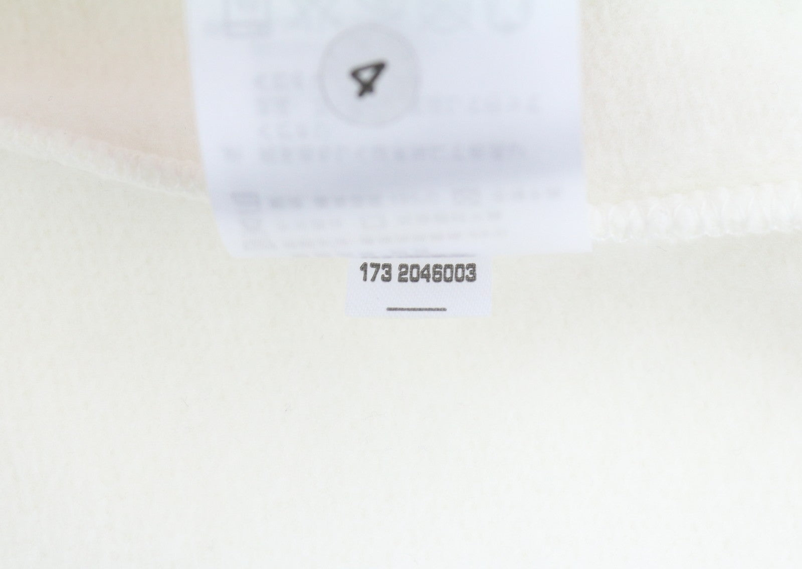 GANT Shield C-Neck Men Sweatshirt M White Logo Pullover