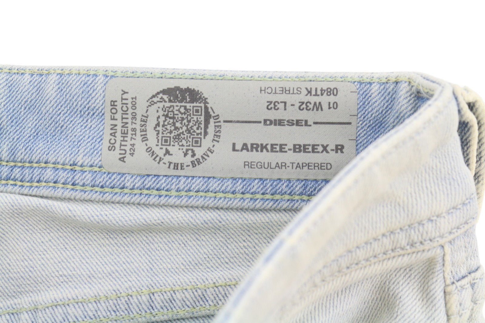 DIESEL Larkee-Beex-R 084TK Men Jeans W32/L32 Blue Faded Regular Tapered Stretch