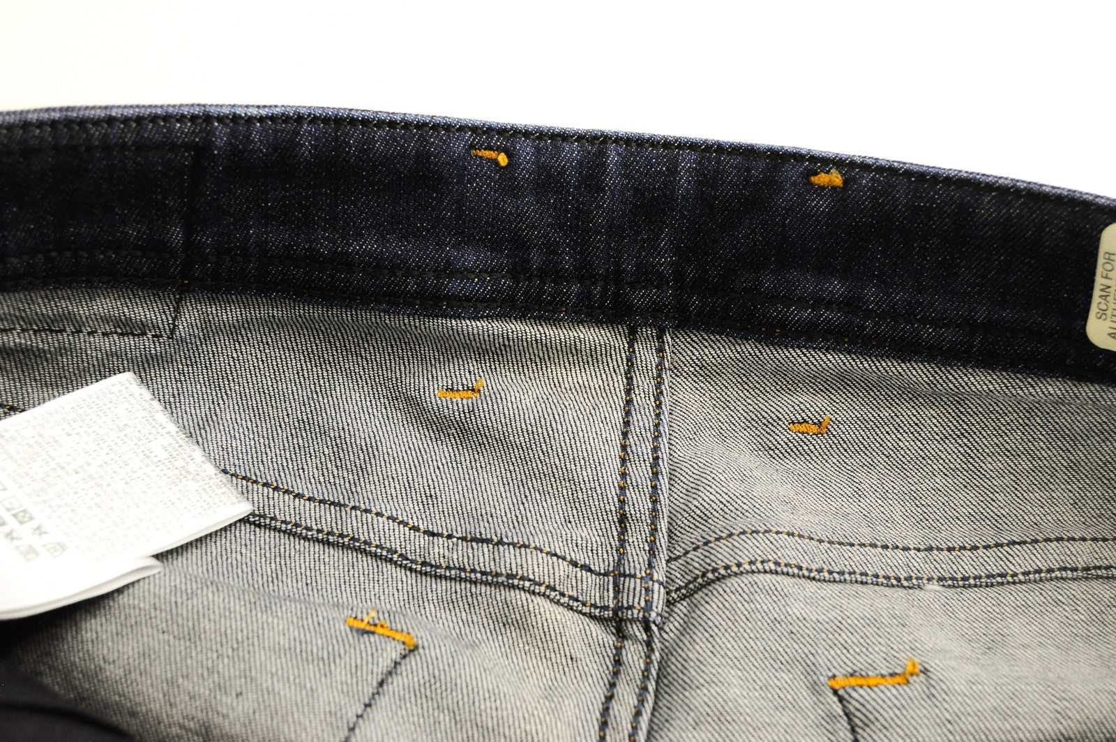DIESEL Waykee R7NA8 Men Jeans W28/L30 Distressed Aged Denim Button-Fly Straight