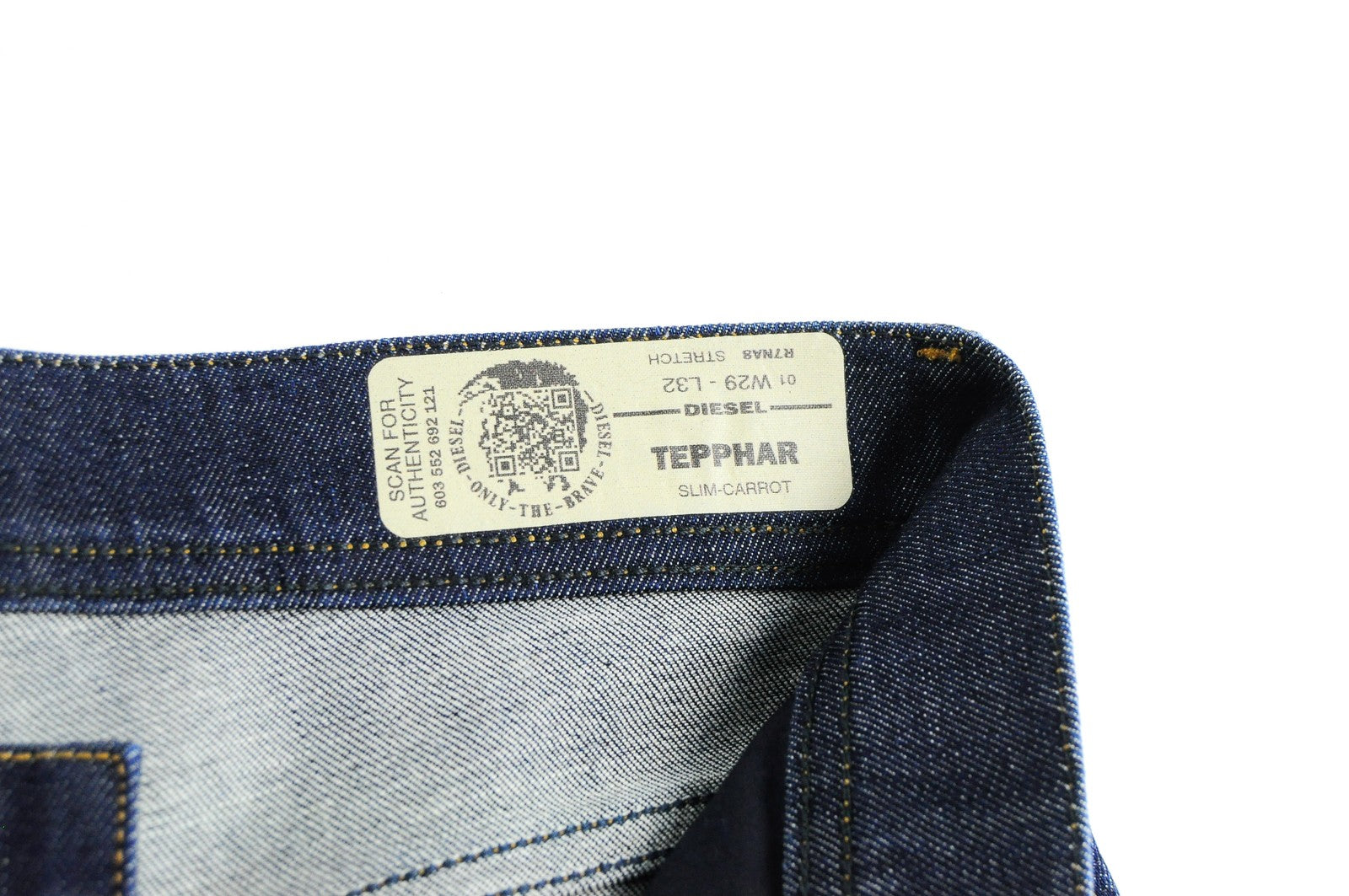 DIESEL Tepphar R7NA8 Men Jeans W29/L32 Slim Carrot Fit Blue Distressed Stretch