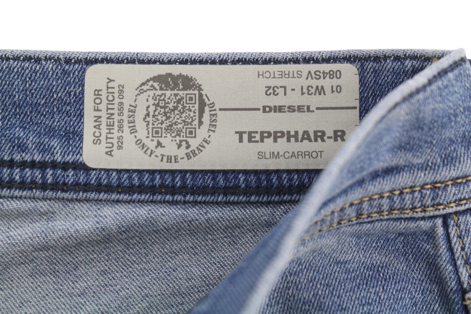 DIESEL Tepphar-R 084SV Men Jeans W31/L32 Blue Faded Slim Carrot Distress Stretch