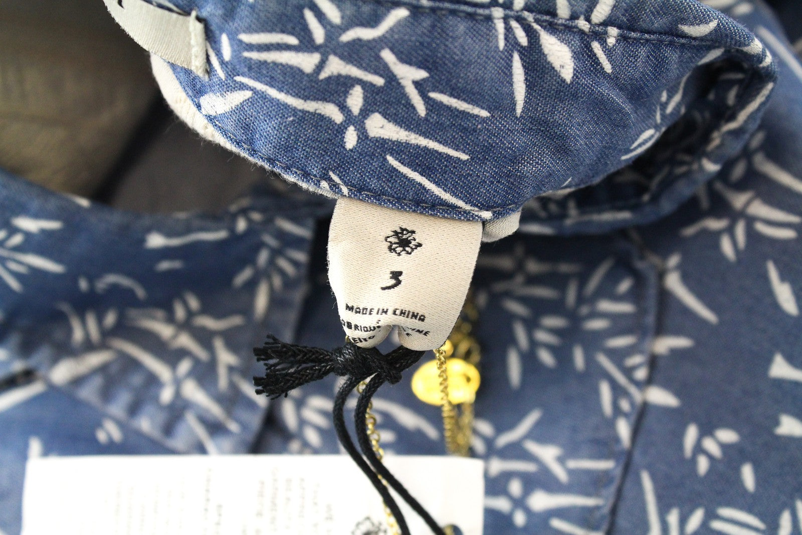 MAISON SCOTCH Women Shirt L Blue Patterned Denim Style Pocketed Long Sleeved