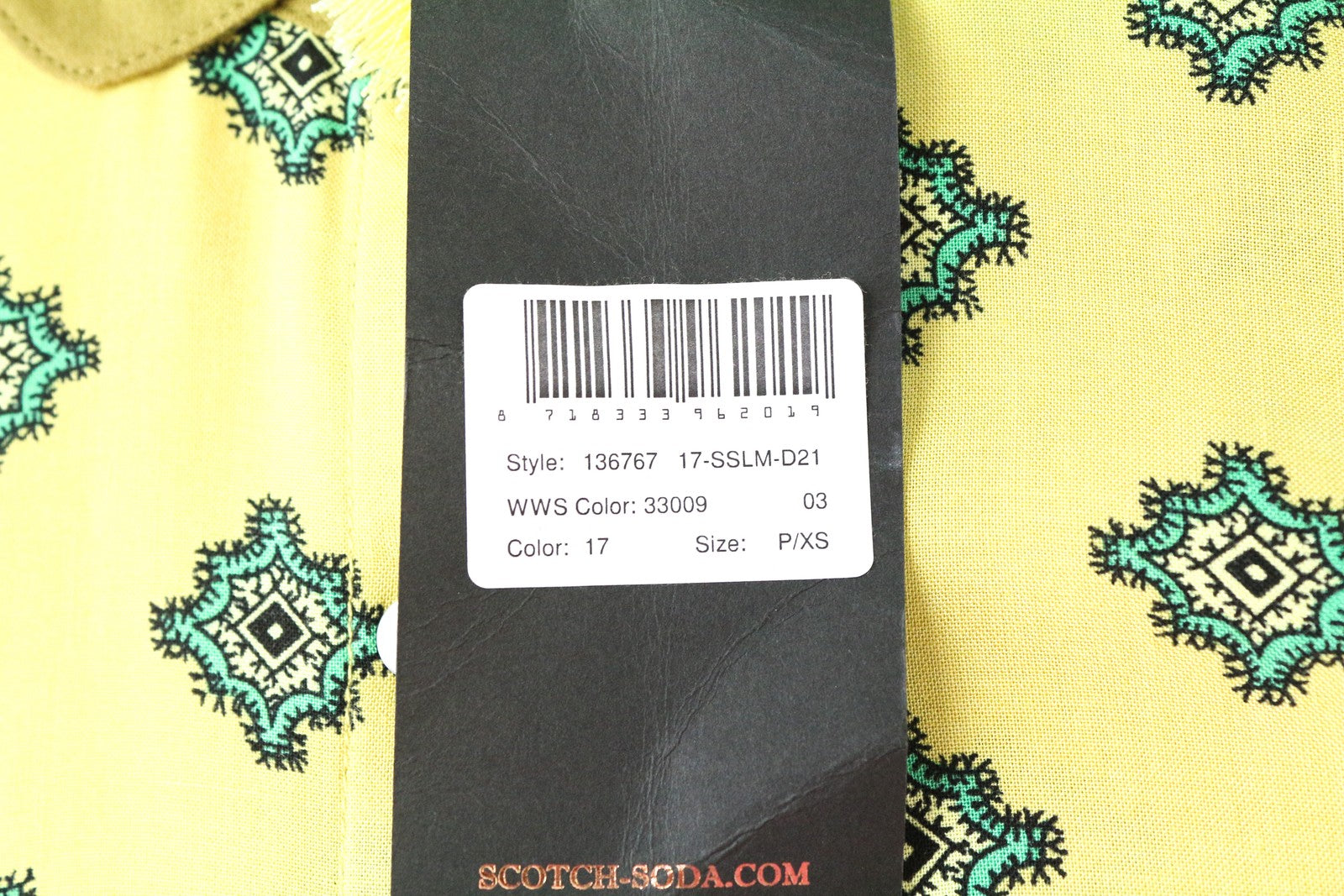 MAISON SCOTCH Women T-Shirt XS Yellow Sleeveless Patterned Collared Button-Up