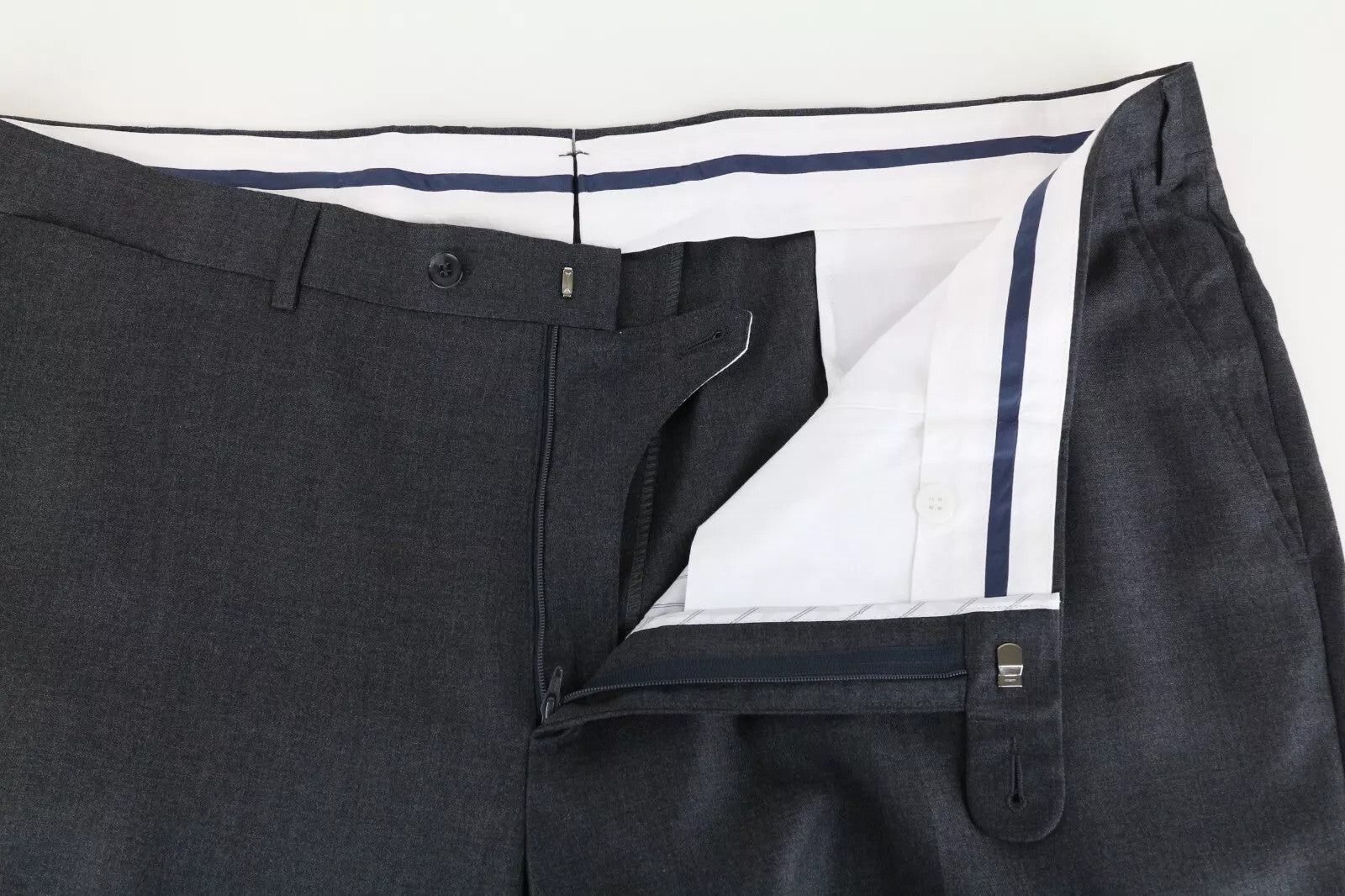 SUITSUPPLY Brescia Men Trousers UK46S Dark Grey Pure Wool Pleated Front