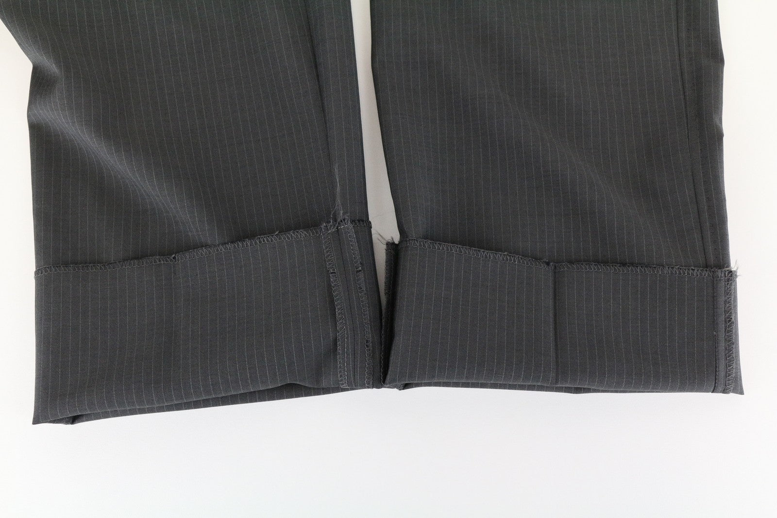 JOHN RICHMOND Men Trousers 48 Pleated Striped Classic Grey Wool Mohair