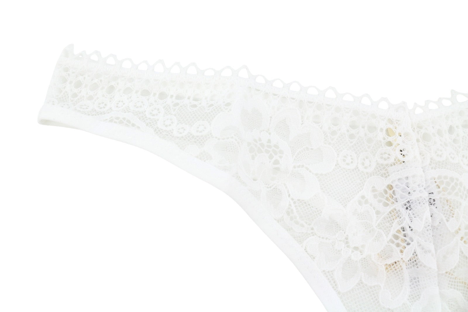 SCANDALE Le String Sensual-Undyed Women Panties L White Delicate Lace Insert