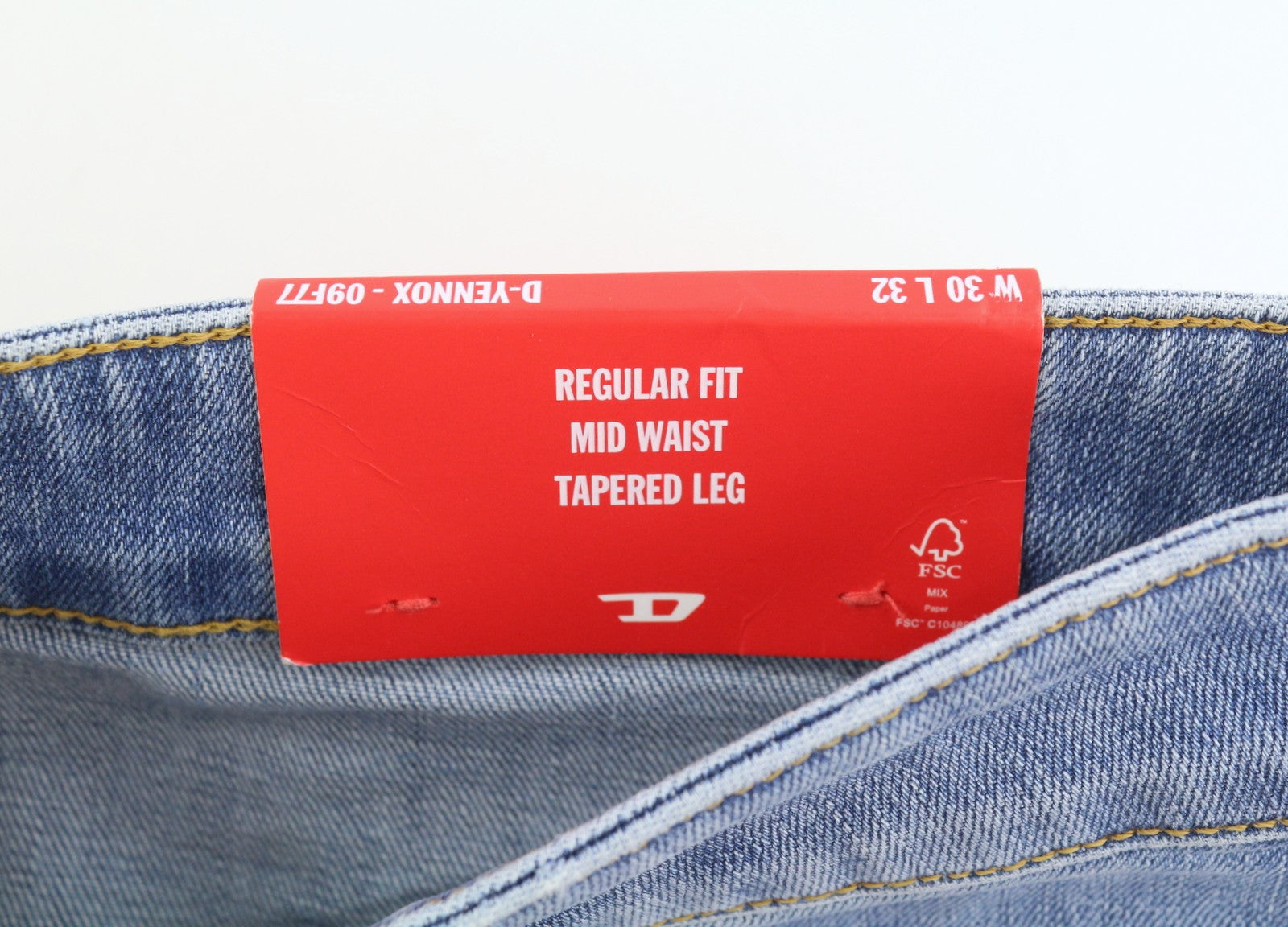 DIESEL D-Yennox 09F77 Men Jeans W30/L32 Blue Faded Regular Fit Tapered Leg