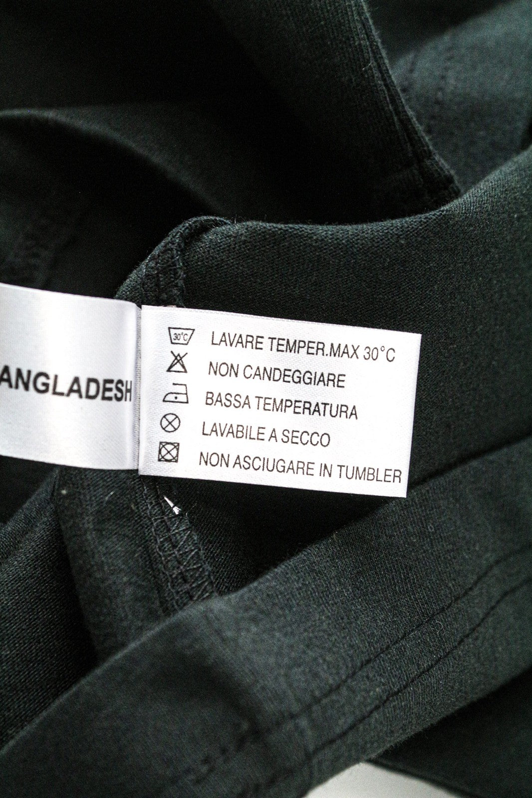 TUCANO URBANO T-TU Lady Women's T-Shirt S Black V-Neck Reflective Pure Cotton