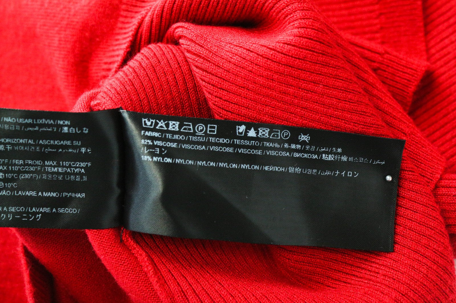 SUISTUDIO Haze Women's Top S Bright Red Knit Ribbed Slim Turtleneck Sleeveless