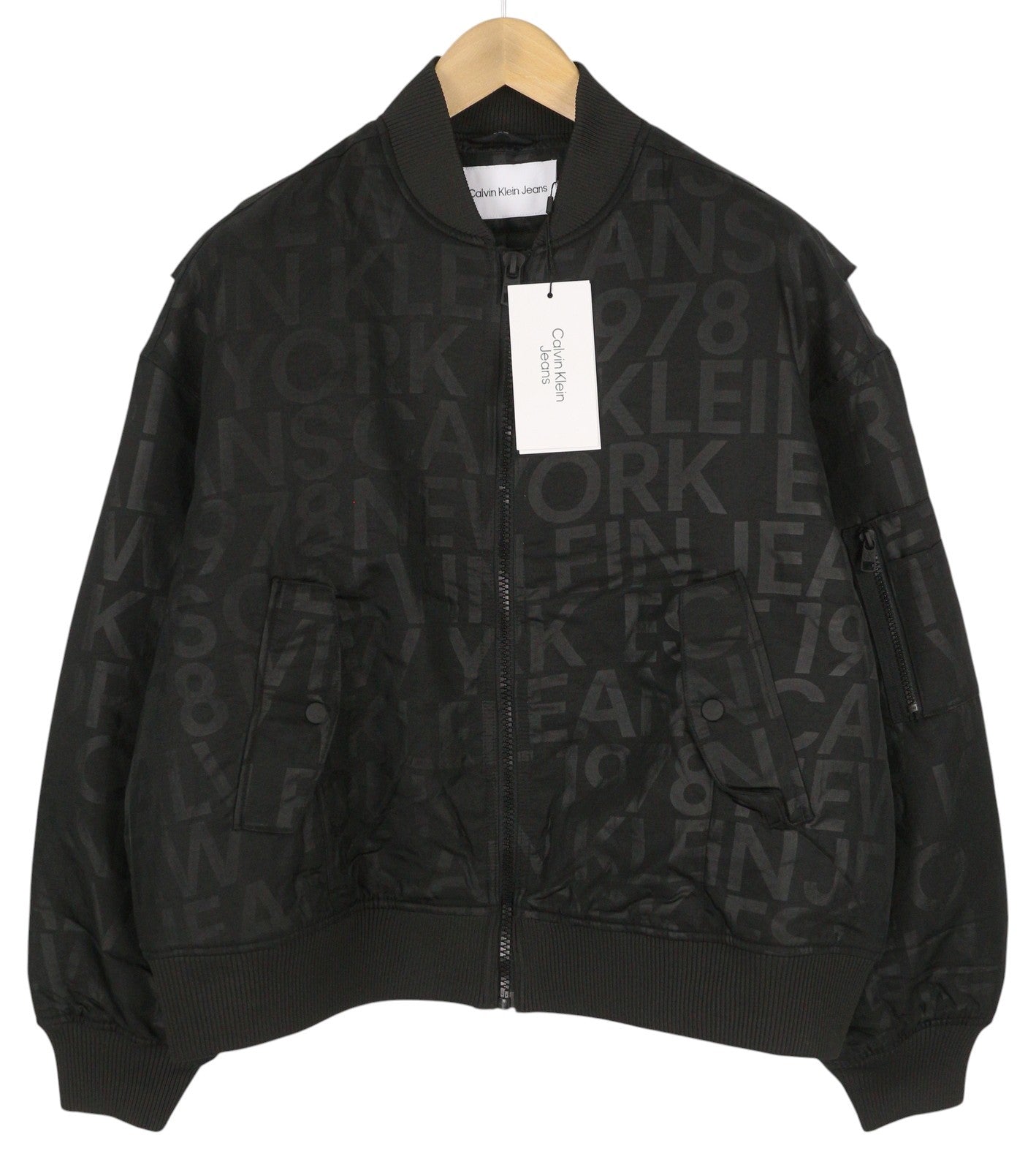 CALVIN KLEIN Men Jacket M Black Logo Print Insulated Loose Fit Bomber RR149