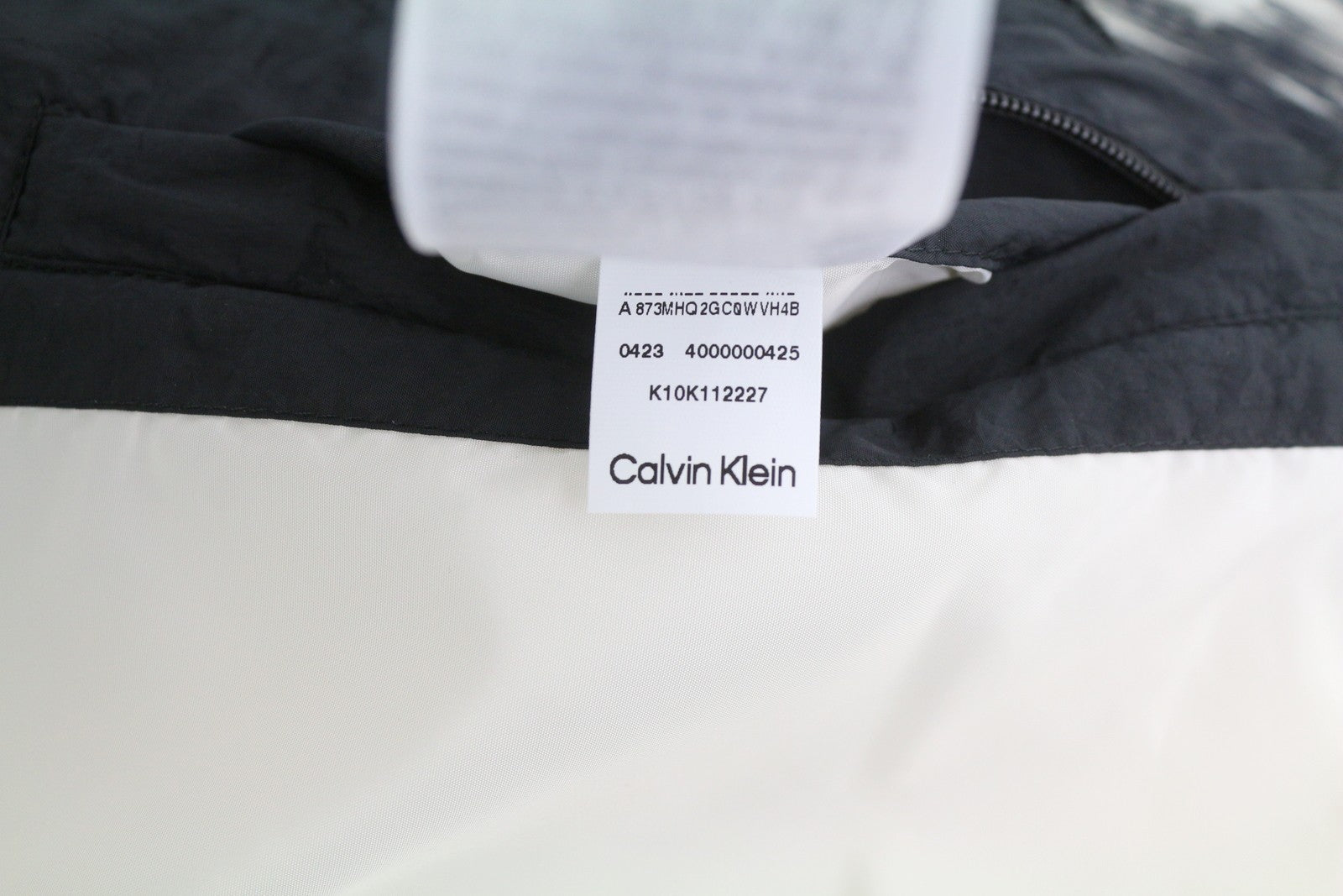 CALVIN KLEIN Crinkle Nylon Color Block Quilt Men Jacket 2XL Patterned Padded