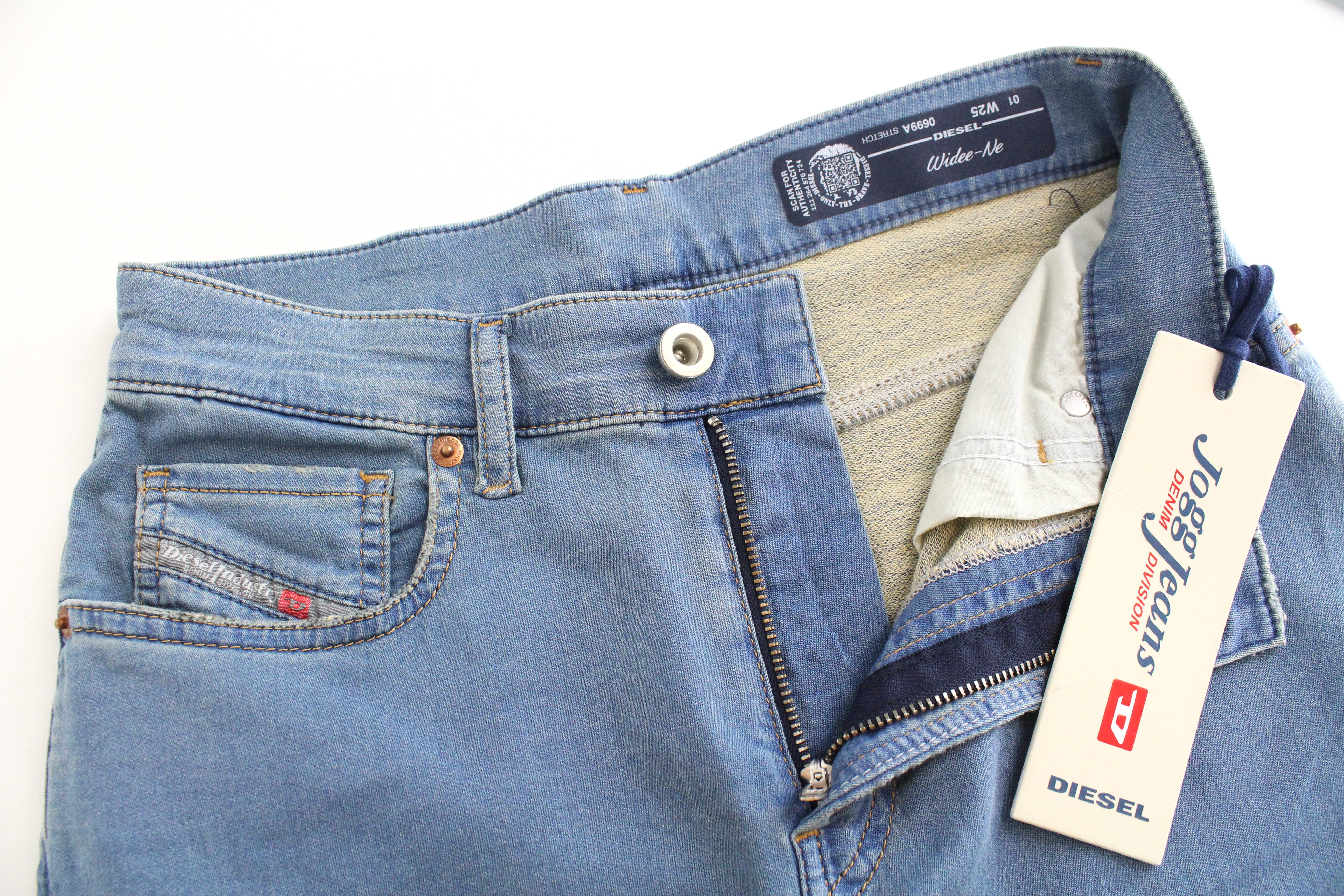 DIESEL Widee-NE 0699A Women's W25 Cropped Blue Straight Jogg Sweat Jeans