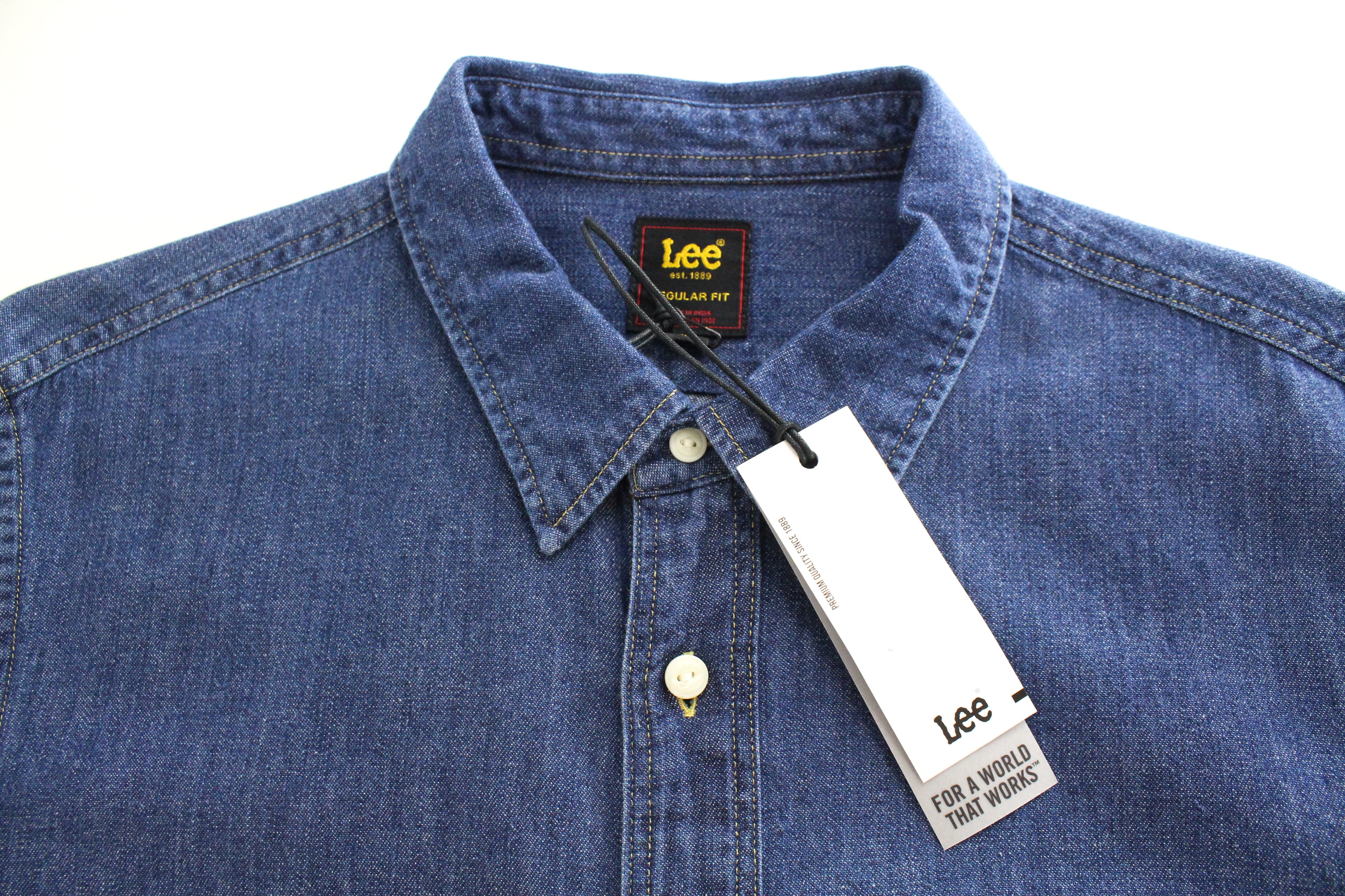 LEE Leesure Men's M Mid-Blue Denim-Look Shirt Classic Spread Button-Up