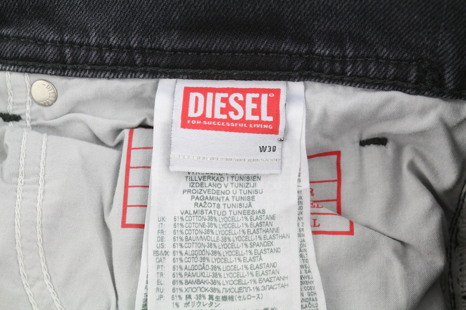 DIESEL 2023 D-Finitive 09G20 Men Jeans W30/L32 Grey Whiskers Faded Regula RRP250