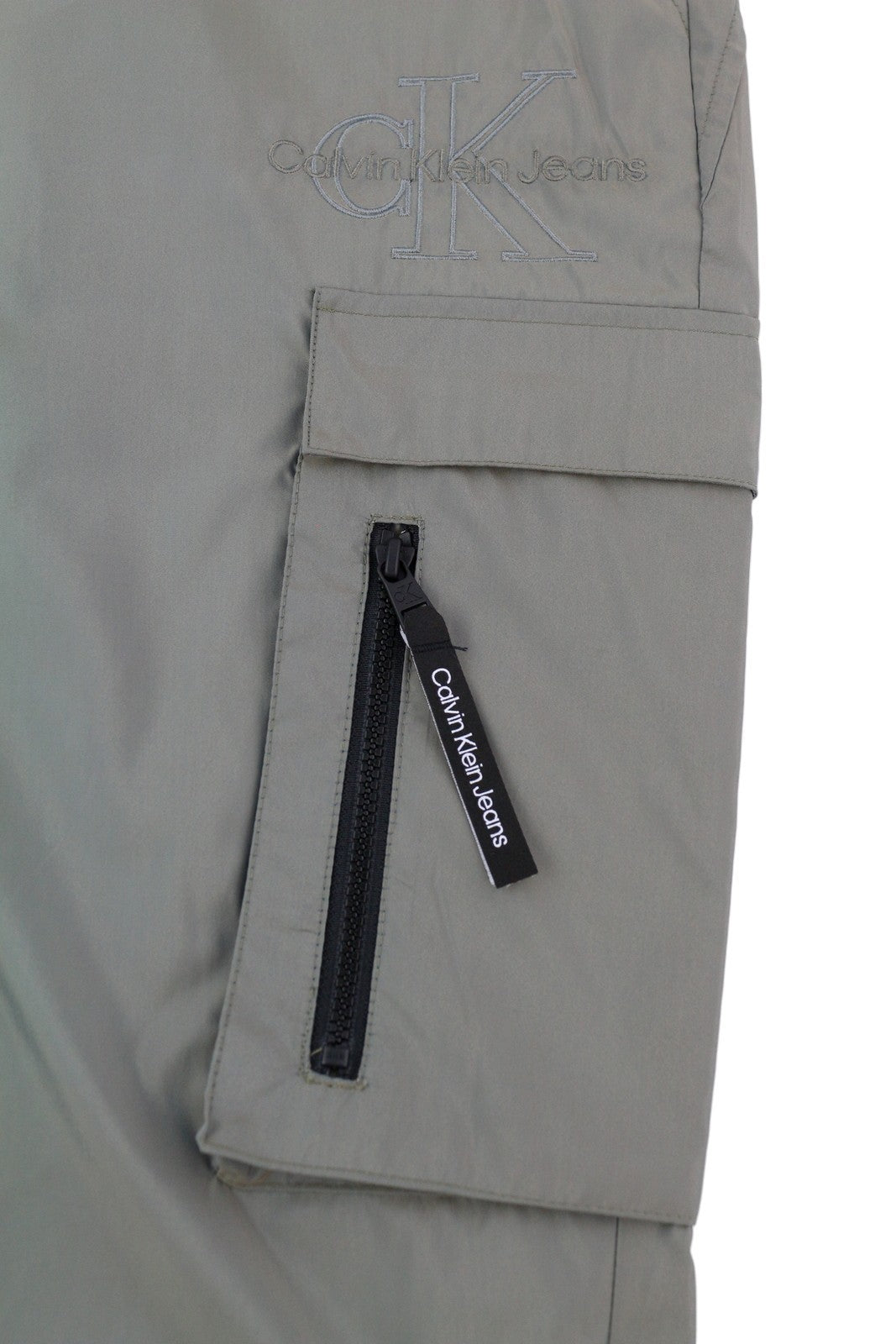 CALVIN KLEIN Men Trousers XL Grey Elastic Waist Shiny Look Thin Track Zip Cargo