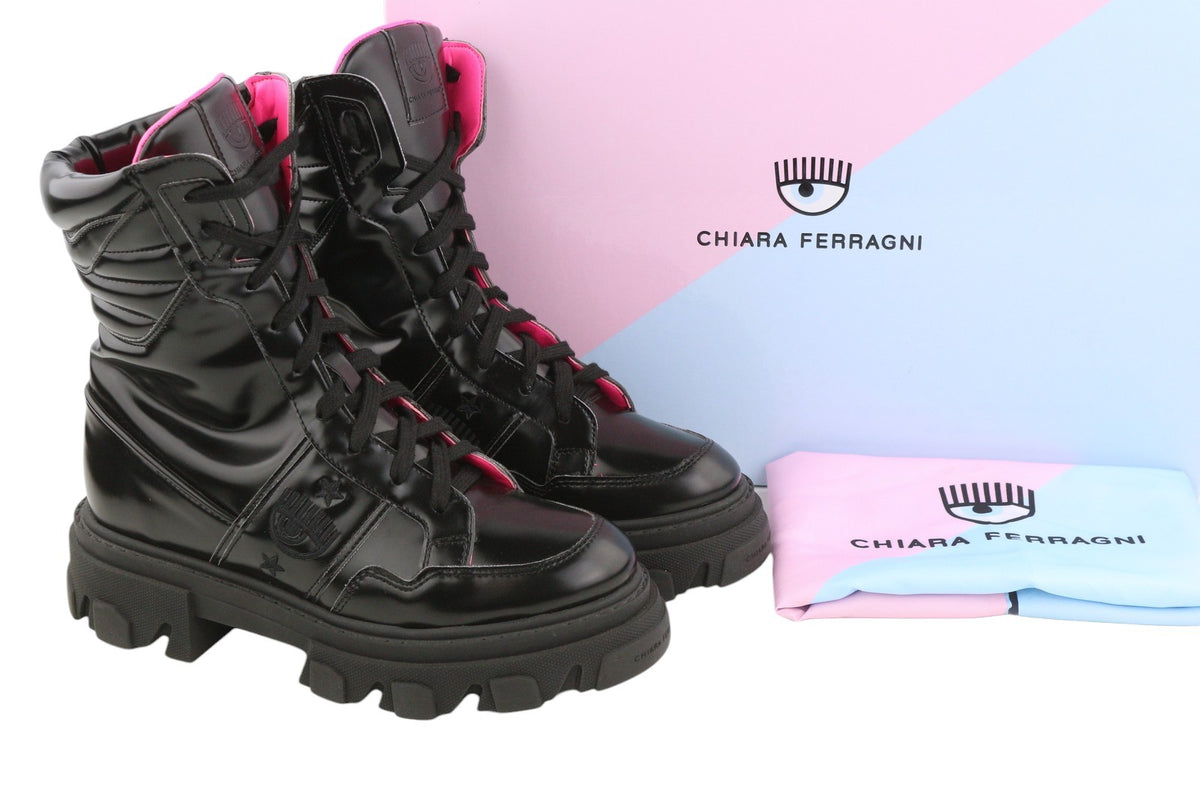 Vegane Stiefel aus aufgerautem Leder
