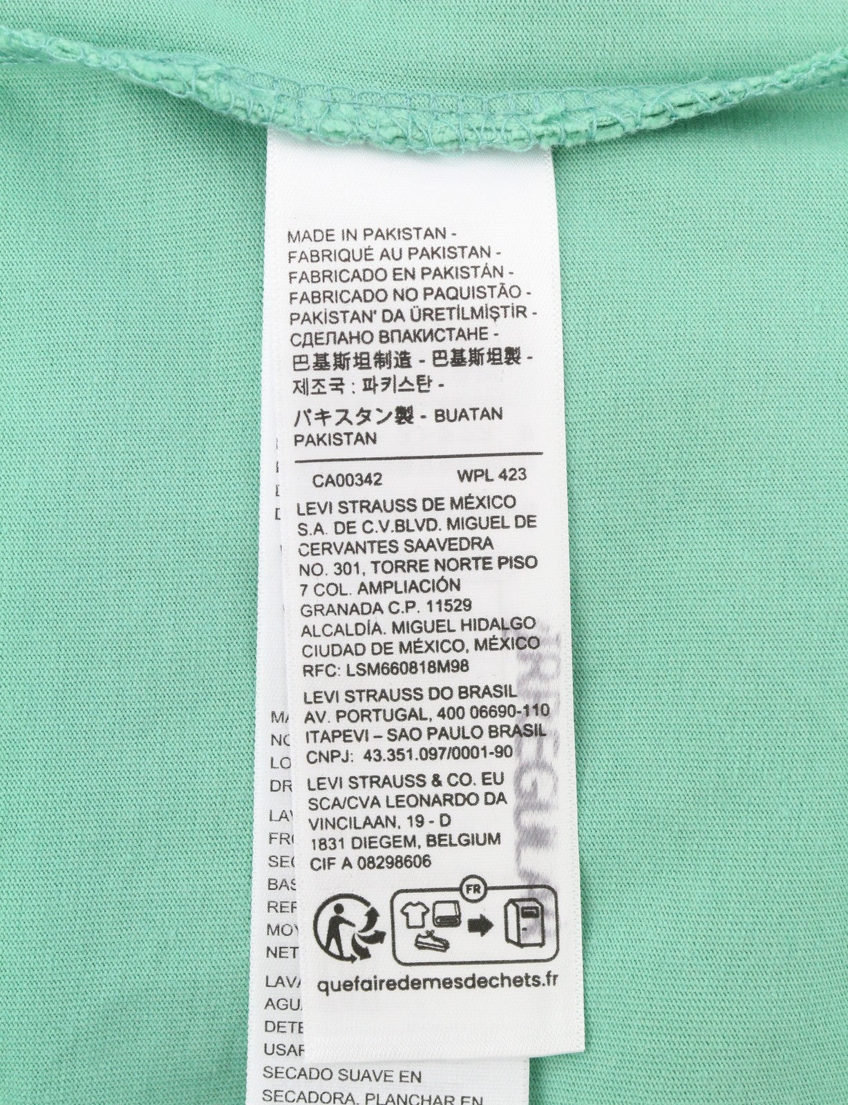 LEVI'S Standard Men T-Shirt L Green Cotton Crew Neck Short Sleeve