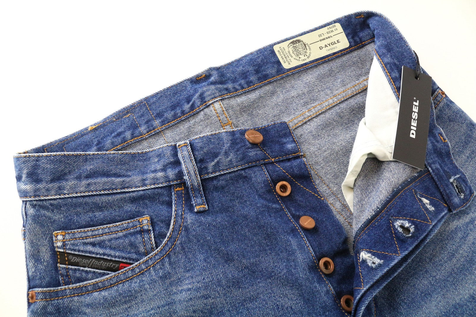 DIESEL D-Aygle 0076Y Men Jeans W29/L32 Tapered Fit Washed Pure Cotton Blue Denim