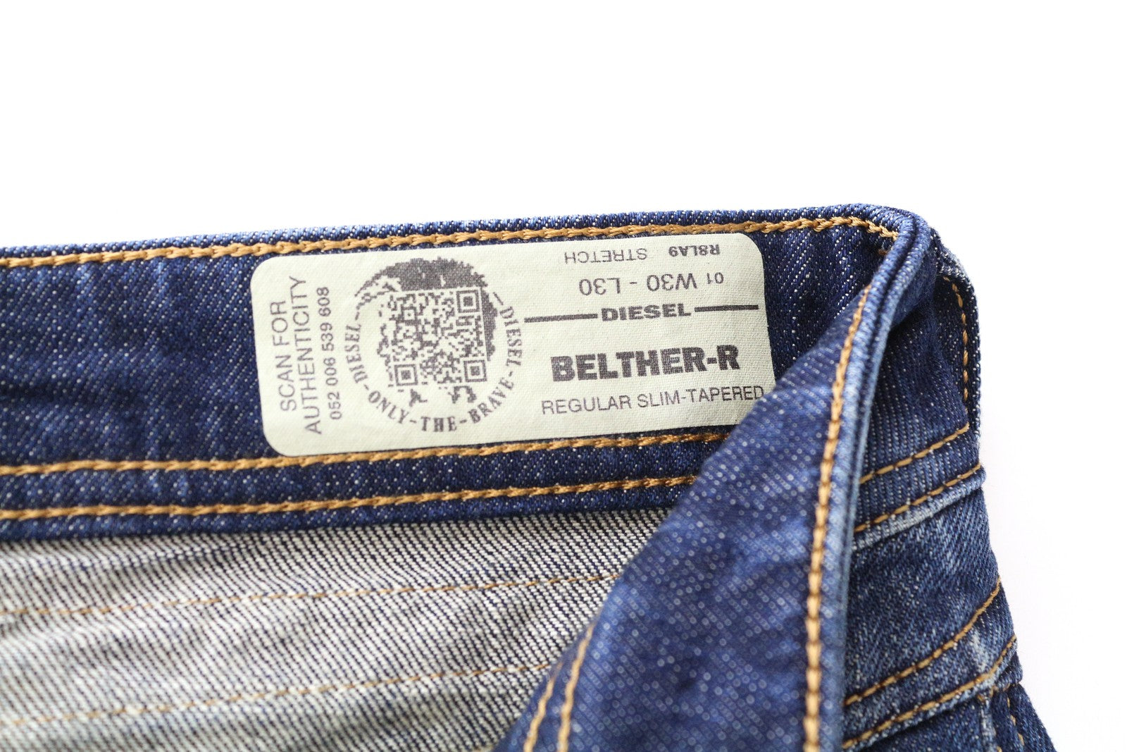 DIESEL Belther-R R8LA9 Men Jeans W30/L30 Slim Tapered Distressed Stretch Blue