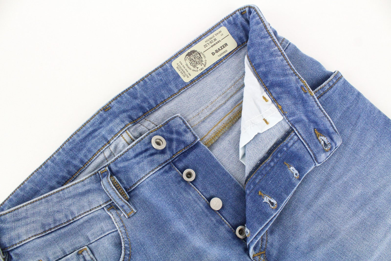 DIESEL D-Bazer 087AQ Men Jeans W29/L32 Taper Fit Cotton Stretch Light Blue