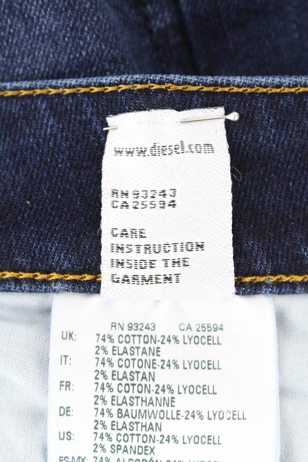 DIESEL D-Bazer 083AT Men Jeans W29/L34 Taper Denim Wash Cotton Stretch Blue