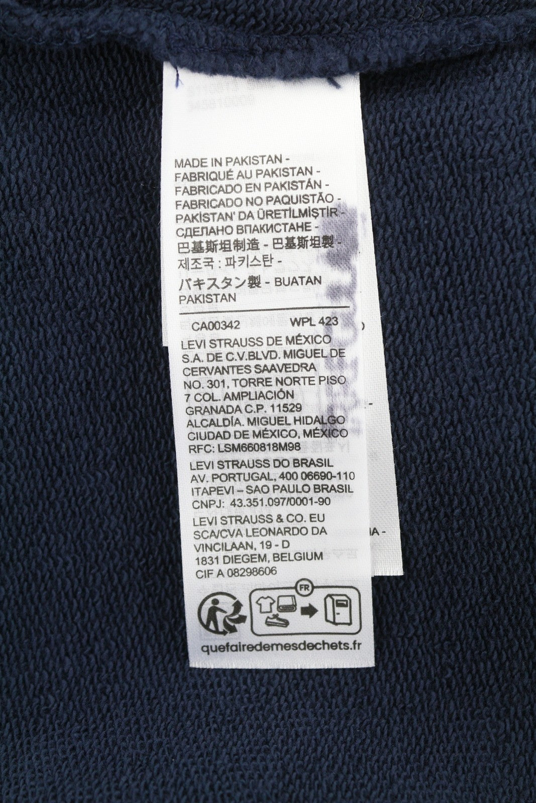 LEVI'S Standard Fit Men Hoodie M Dark Blue Cotton Kangaroo Pocket Pull On