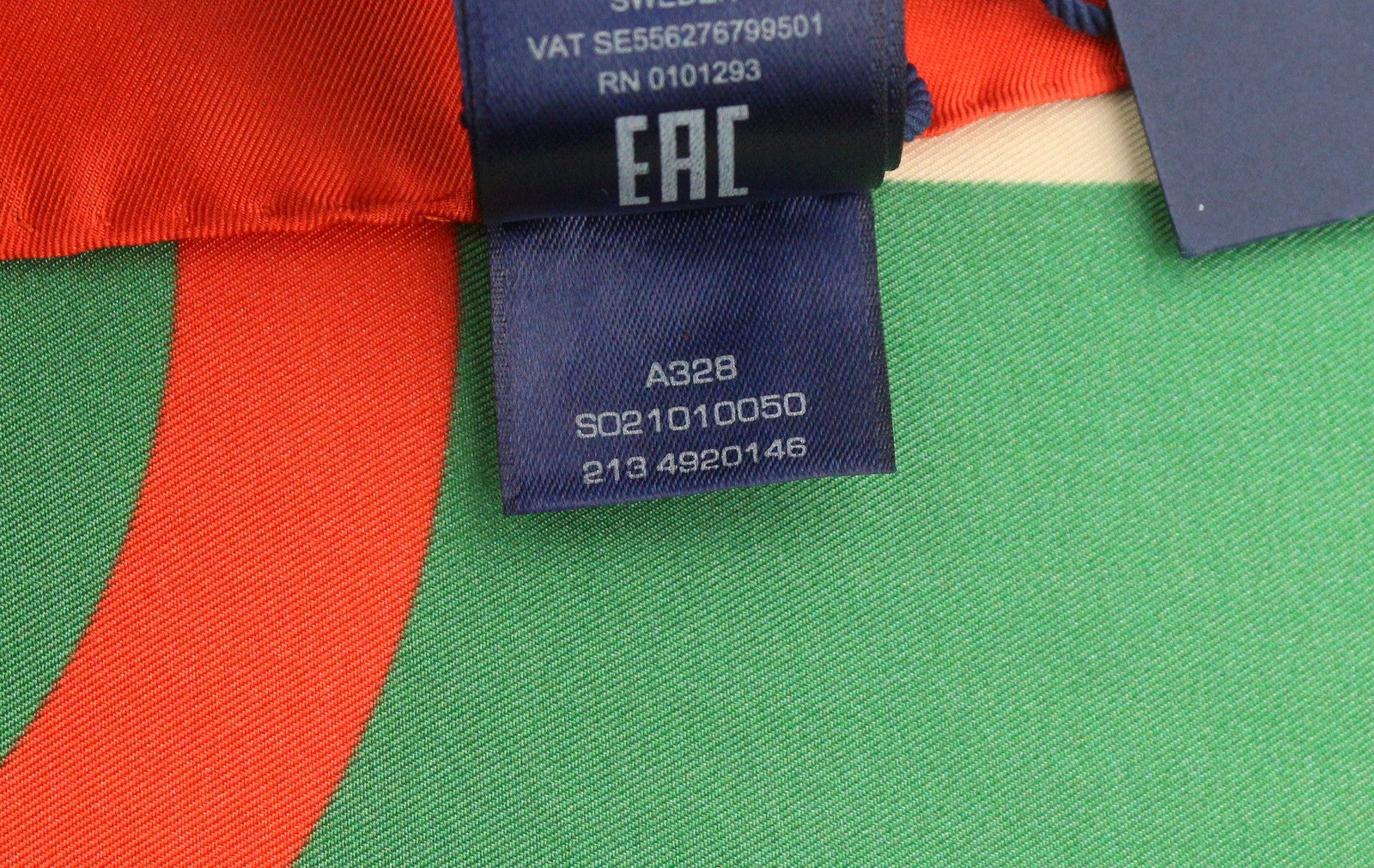 GANT Icon G Color Block Silk Women Scarf OS Orange Lightweight Square