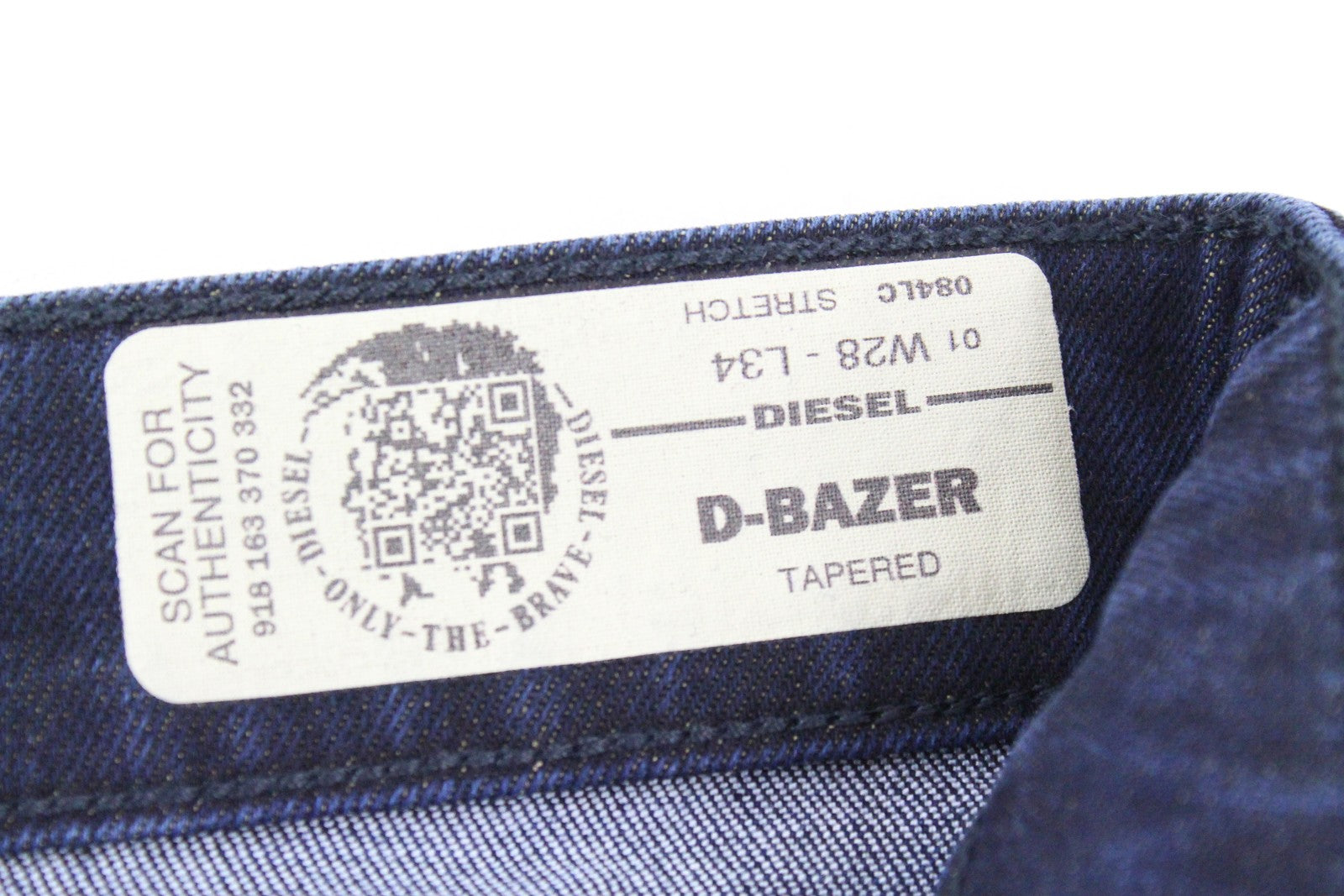 DIESEL D-Bazer 084LC Men Jeans W28/L34 Taper Fit Plain Cotton Stretch Blue