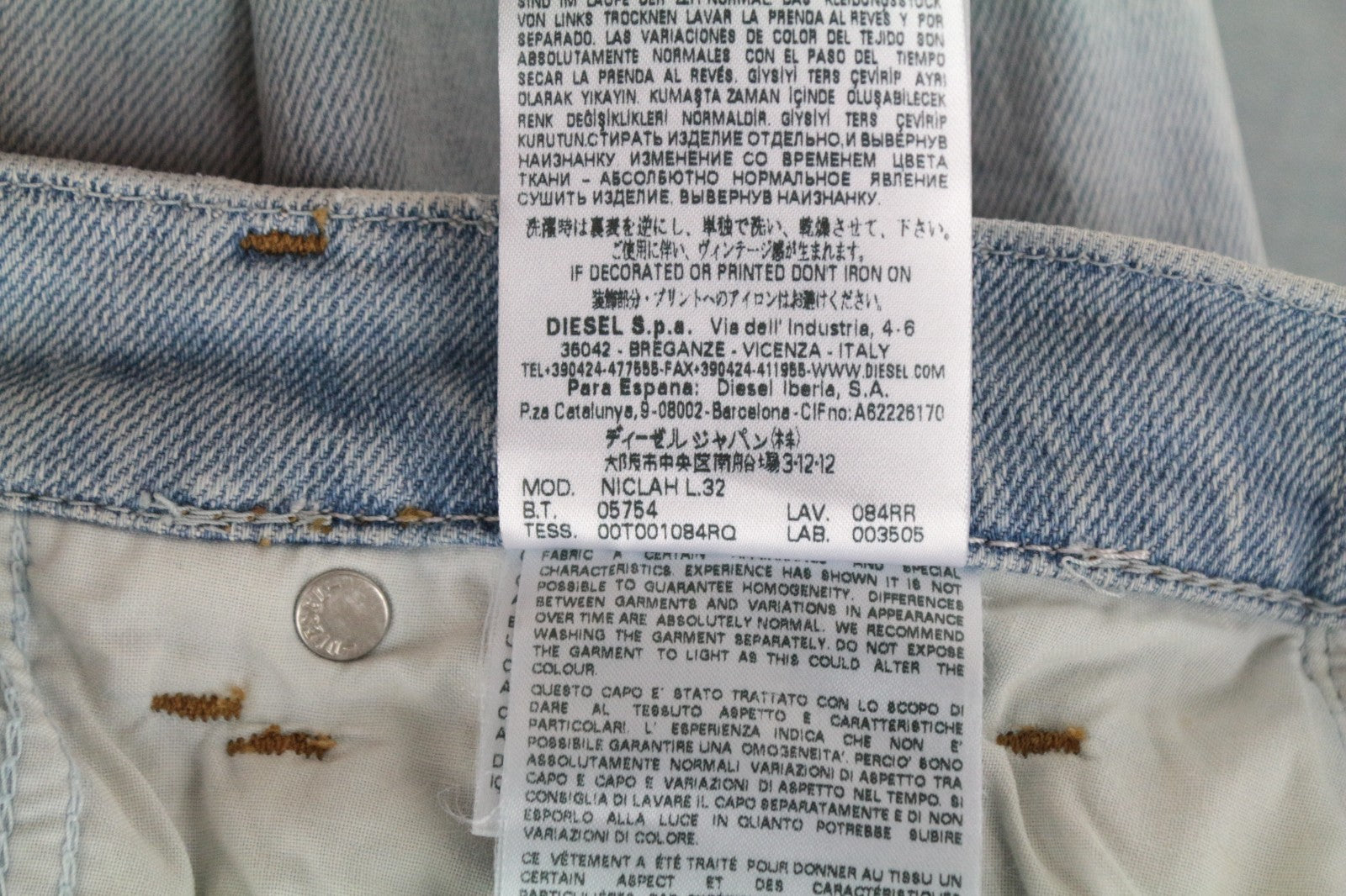 DIESEL Niclah 084RR Women Jeans W27/L32 Regular Straight High Waist Light Blue